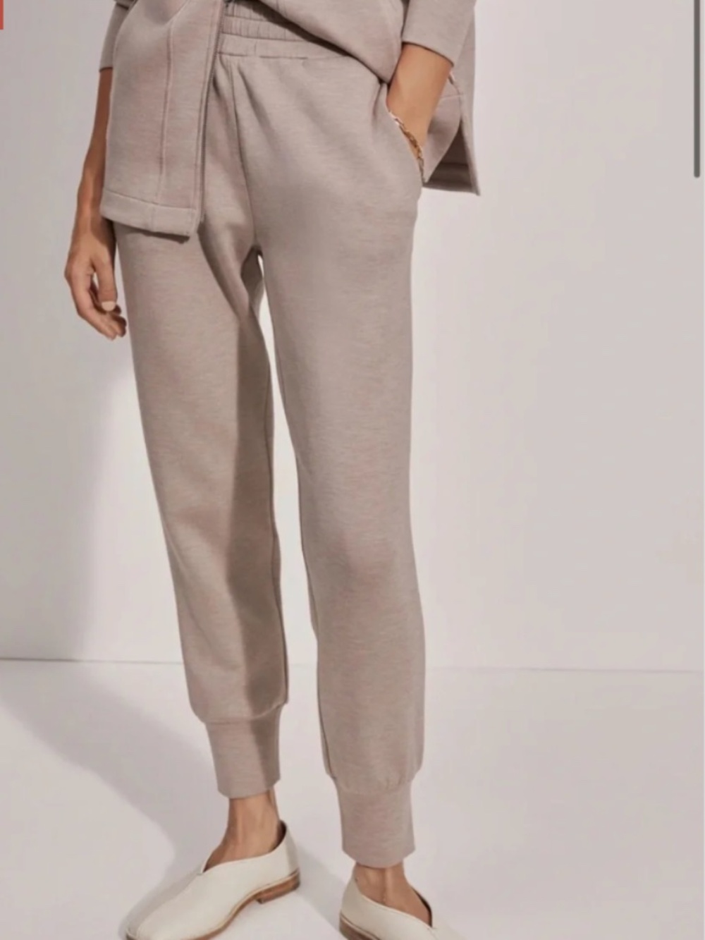 Varley The Slim Cuff Pant 25" Doublesoft Taupe Beige Jogger Sz S - Picture 1 of 8